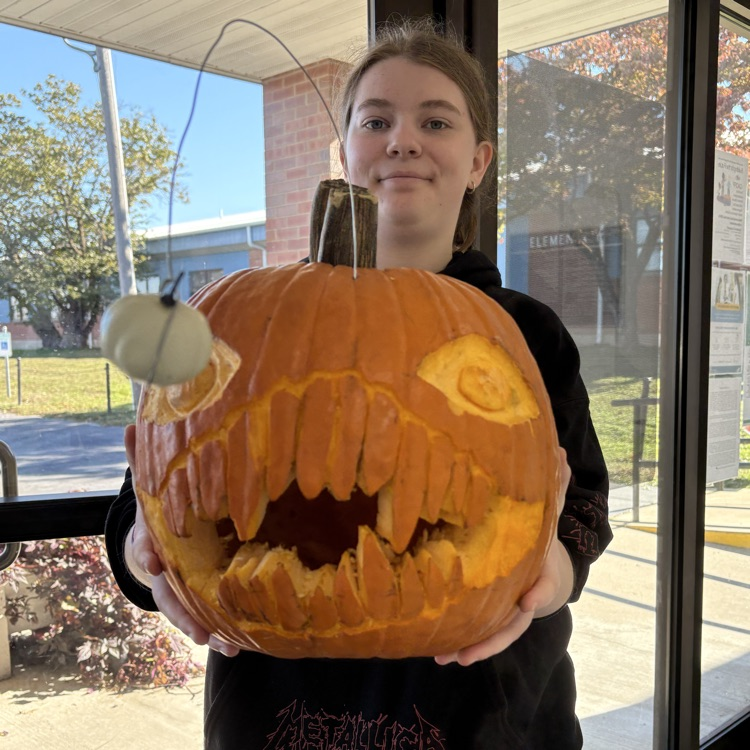 sophomore pumpkin contest