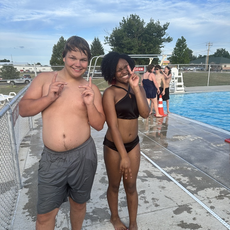 pool party