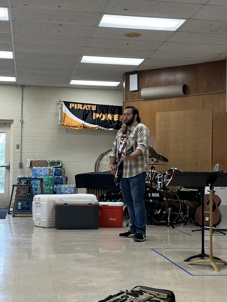 Mr. Remstedt speaking about various Electric Guitar Set Ups