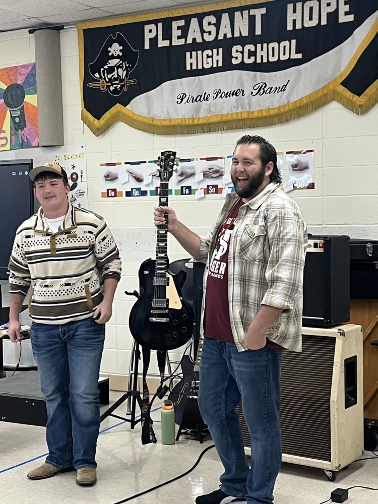 Mr. Remstedt speaking about various Electric Guitar Set Ups