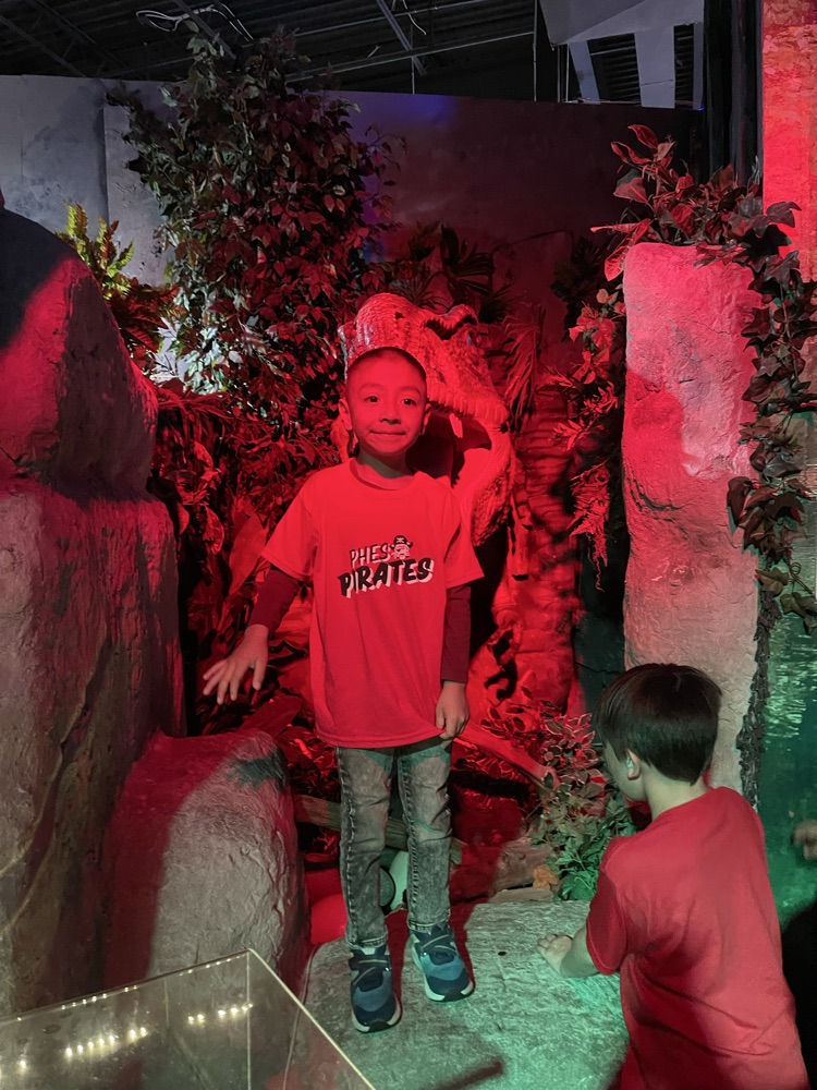 2nd graders enjoying Bransons Wild World!