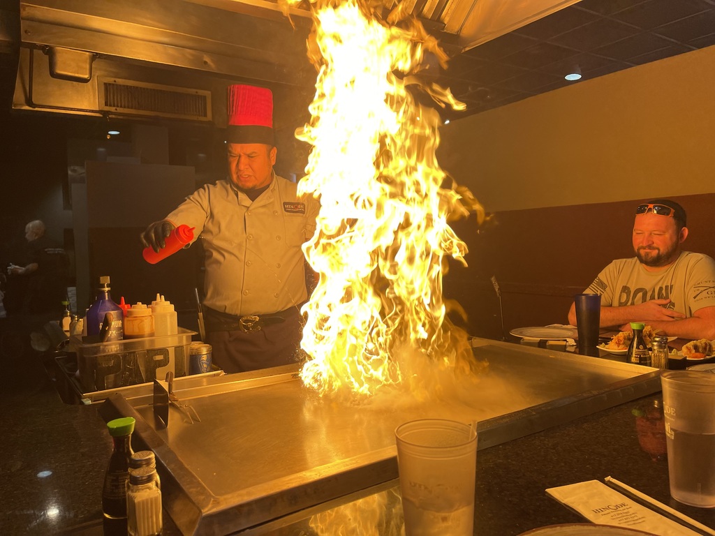 As part of their study of Asian cultures, Mr. Keller’s Geography class traveled to Hinode Japanese Steakhouse & Sushi in Springfield.