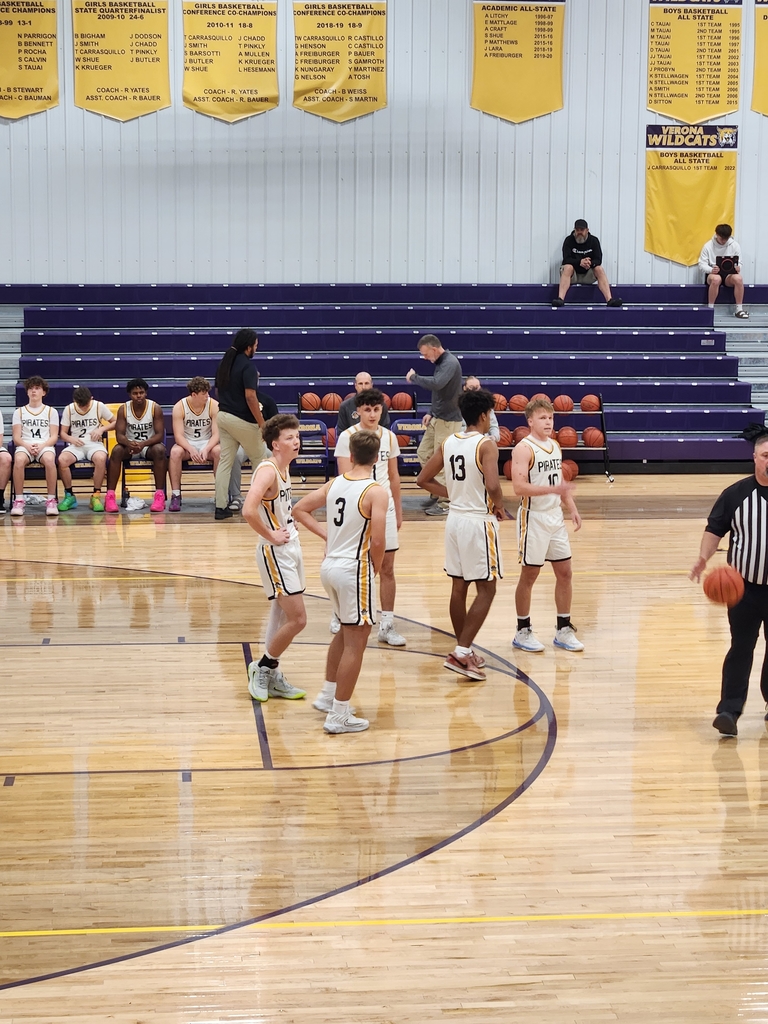 Team breaking huddle