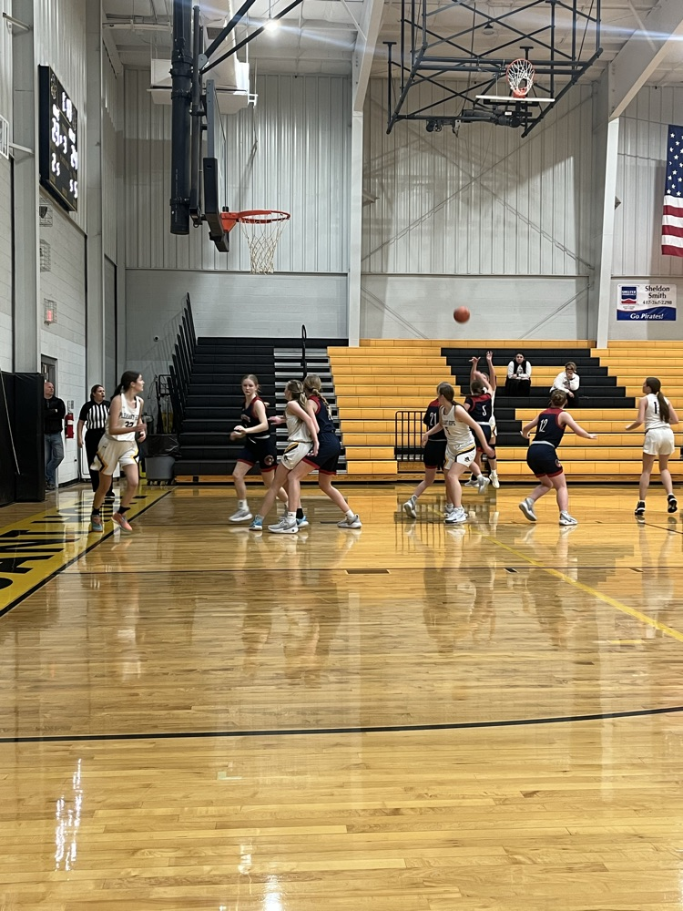 Lady Pirates lose a tight game to School of the Ozarks