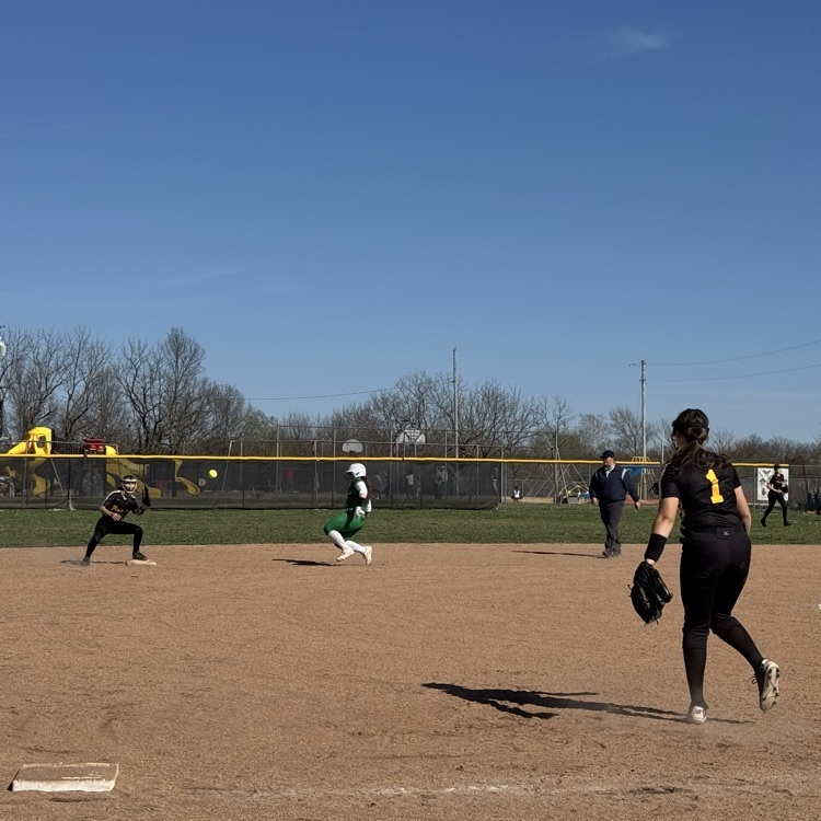 R6 LADY PIRATES SOFTBALL TOURNAMENT 2026 - 9