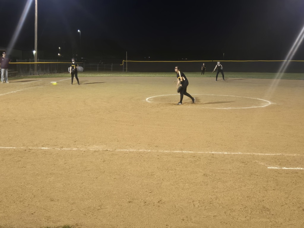 JV Lady Pirates tie 7 to 7 with Spokane.