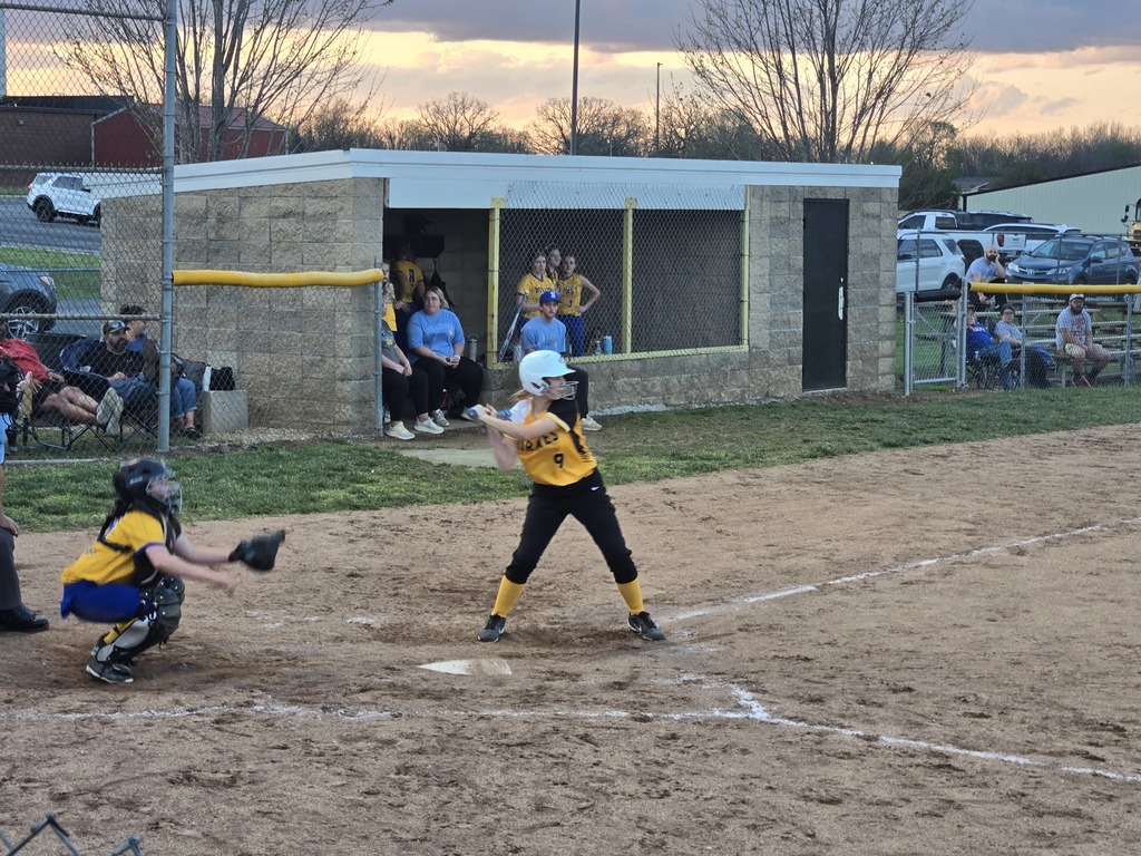 Pleasant Hope Middle School Lady Pirates B team win 7 to 6 against Billings. 