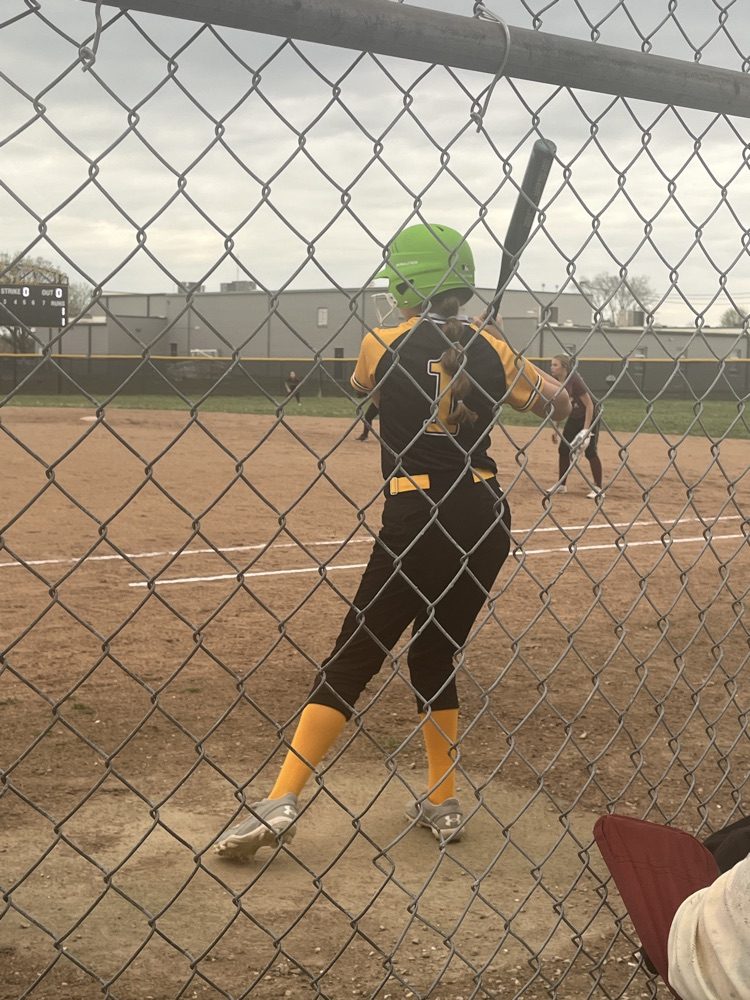 Pirates vs Owls softball 5