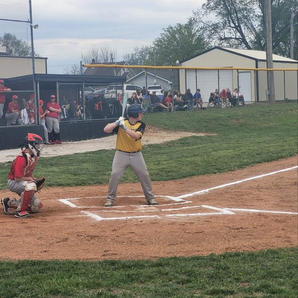 baseball player batting
