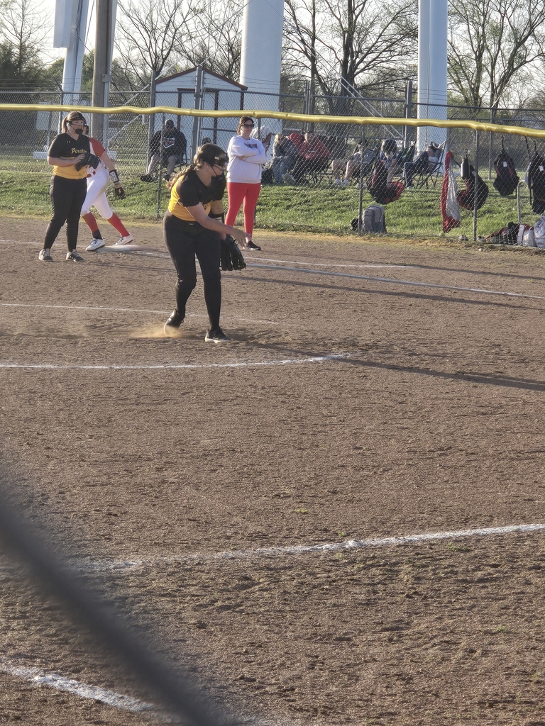 JV Lady Pirates fall to Lincoln 0-6.