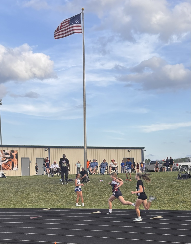 Sofie took 1st in the 400!