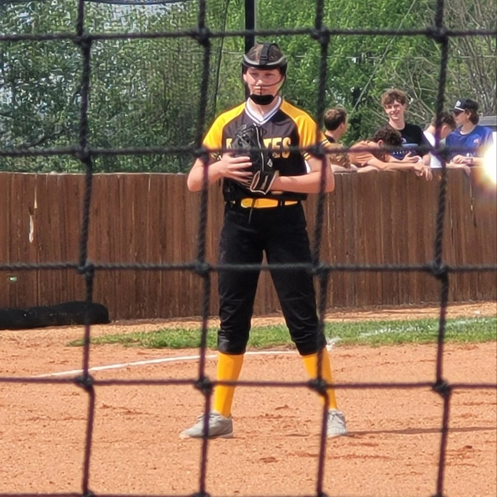 pleasant hope softball player on the infield 