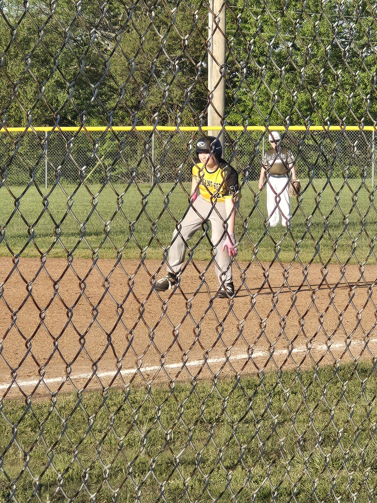 Pleasant Hope Middle School Baseball B team battled but lost to Joel E Barber.