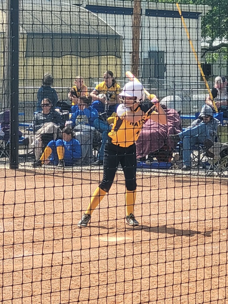 ms softball player batting