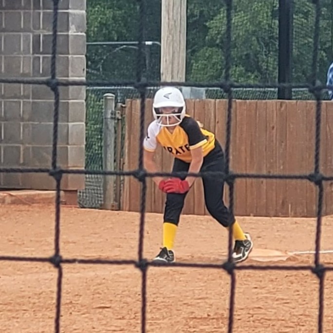 MS softball player on 3rd base