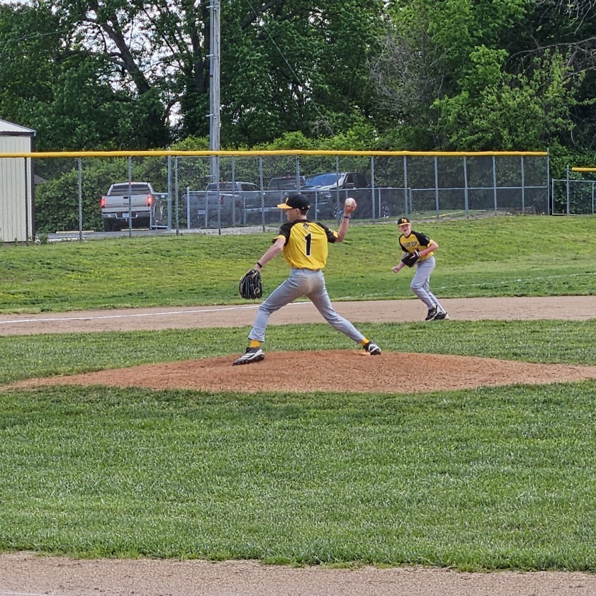 MS baseball player pitching 