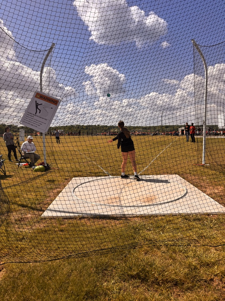 Harllow throwing disc. 