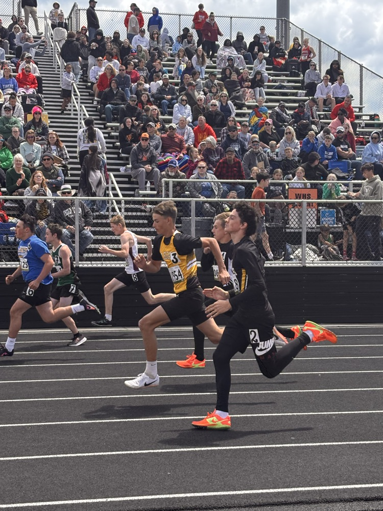 Jax running the 100m dash 