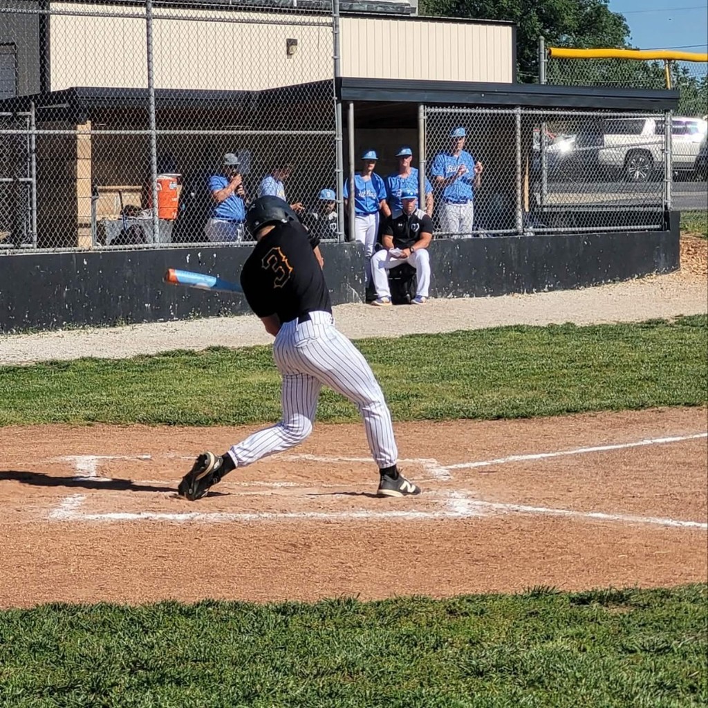 left handed hs baseball player batting