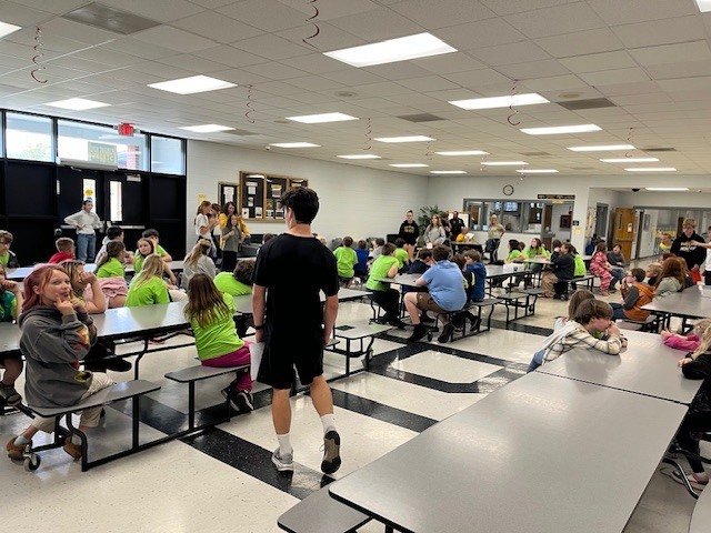 4th Grade Tour of PHMS 2