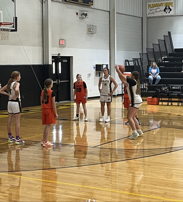 tigers at phope ms bbball 6