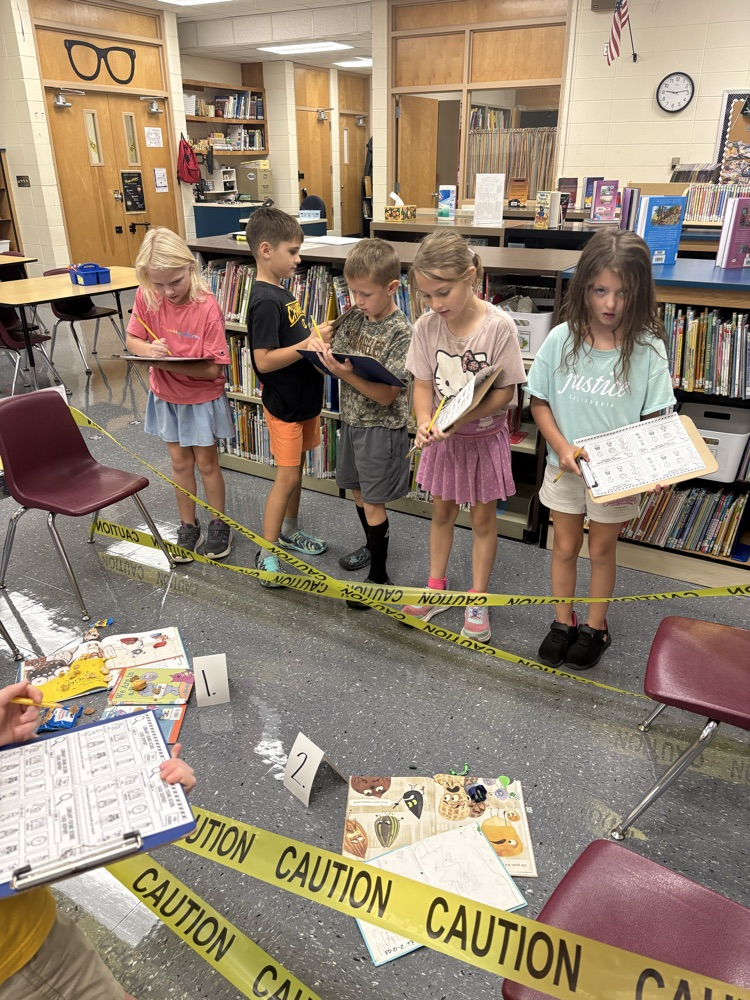 BOOK Detectives
