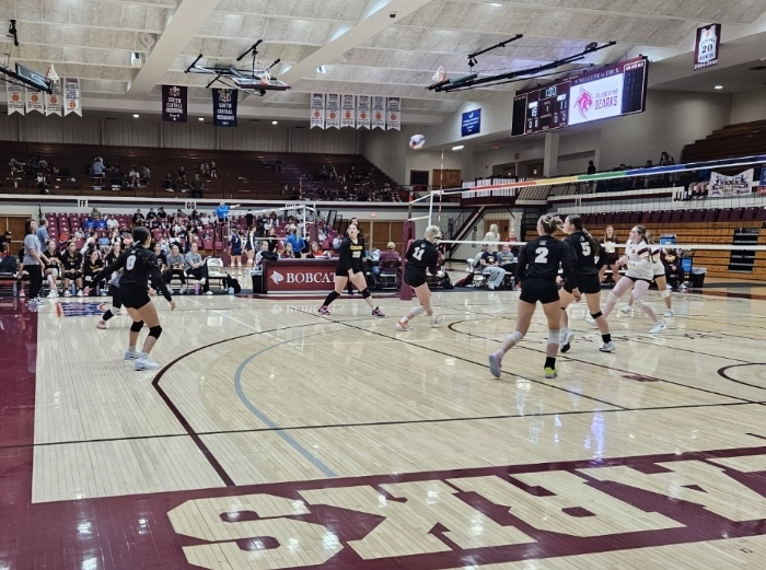 Pirates Volleyball players 2