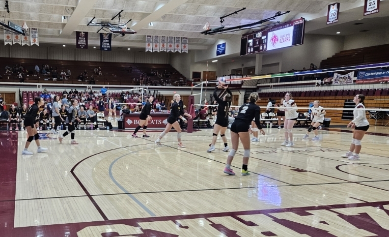 Pirate Volleyball Players pic 5