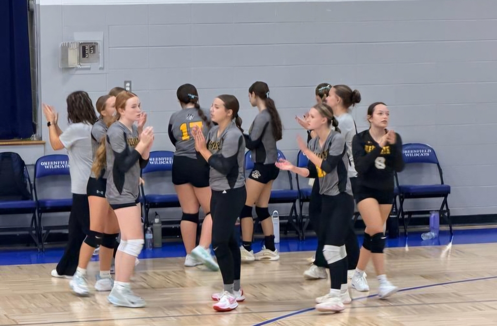 jv Volleyball at greenfield pic 3
