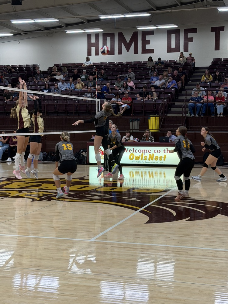 PHHS LADY PIRATES VBALL VARSITY VS SPOKANE - 9