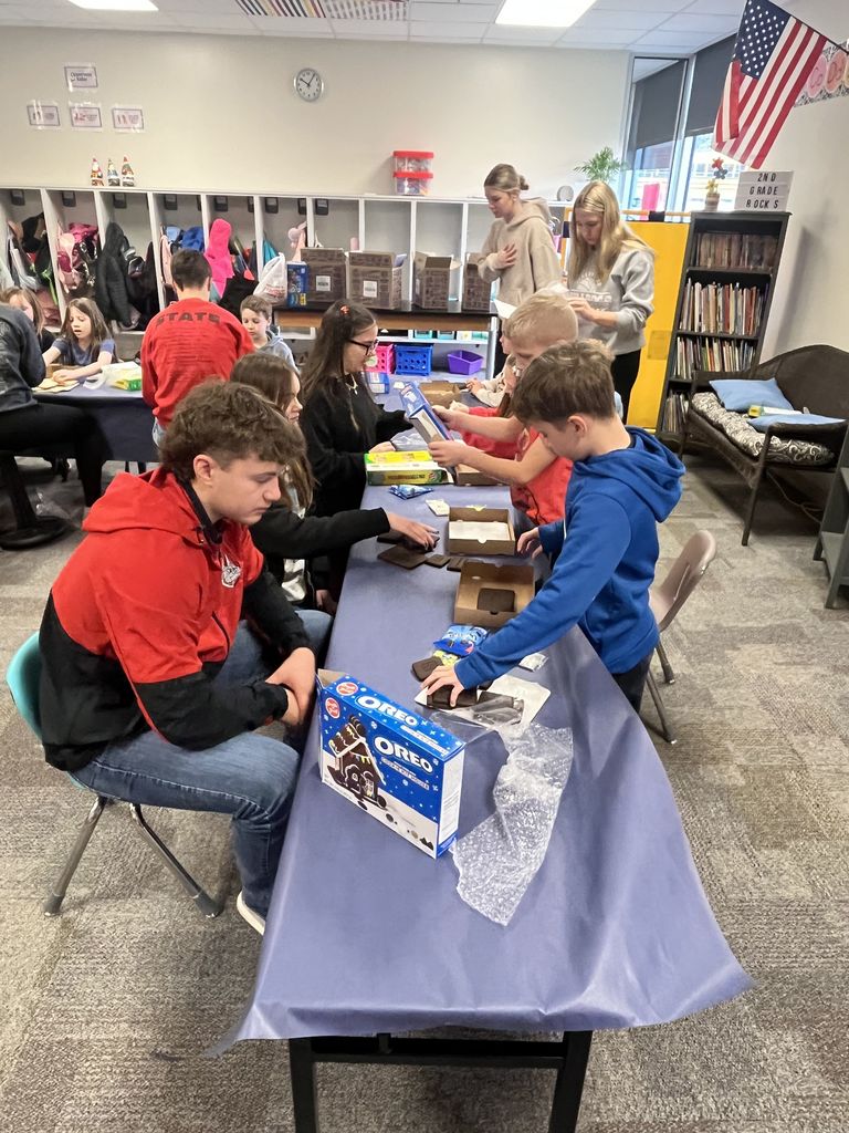 2nd Graders with Senior FRIENDS