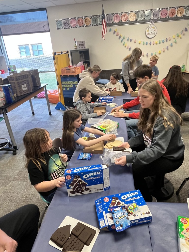 2nd Graders with Senior FRIENDS