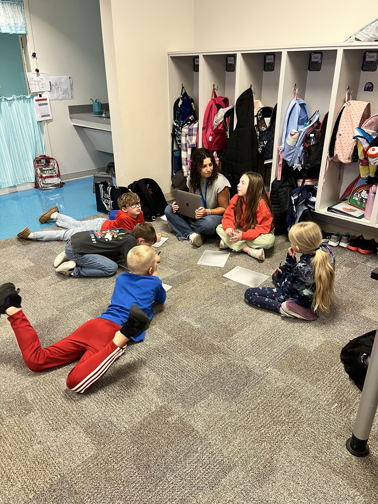 UNK 253 Students  teaching lessons 