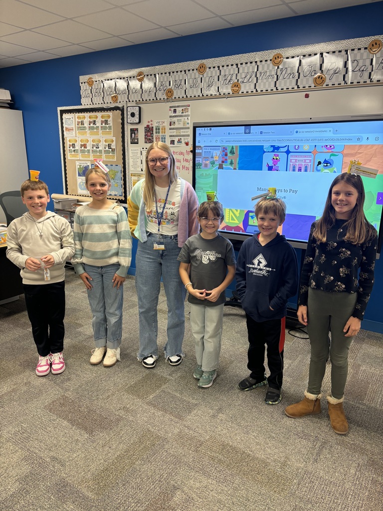 UNK 253 Students  teaching lessons 