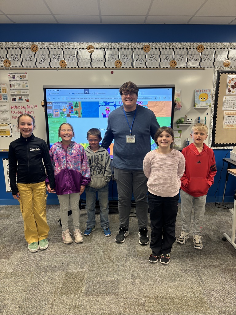 UNK 253 Students  teaching lessons 