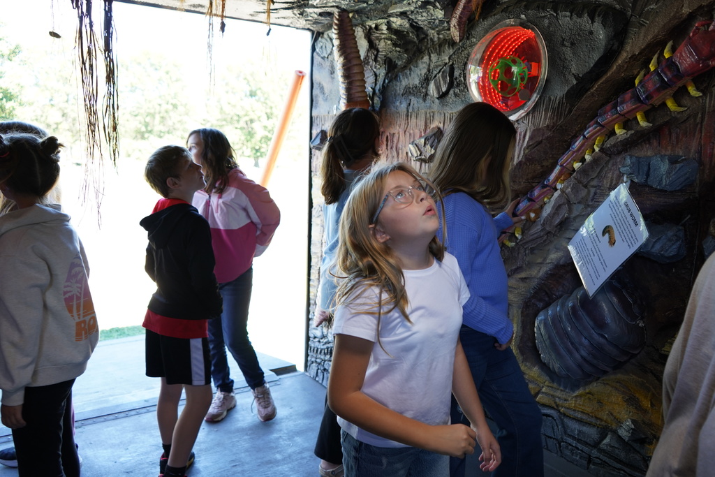 4th graders explore the Soil Tunnel Trailer