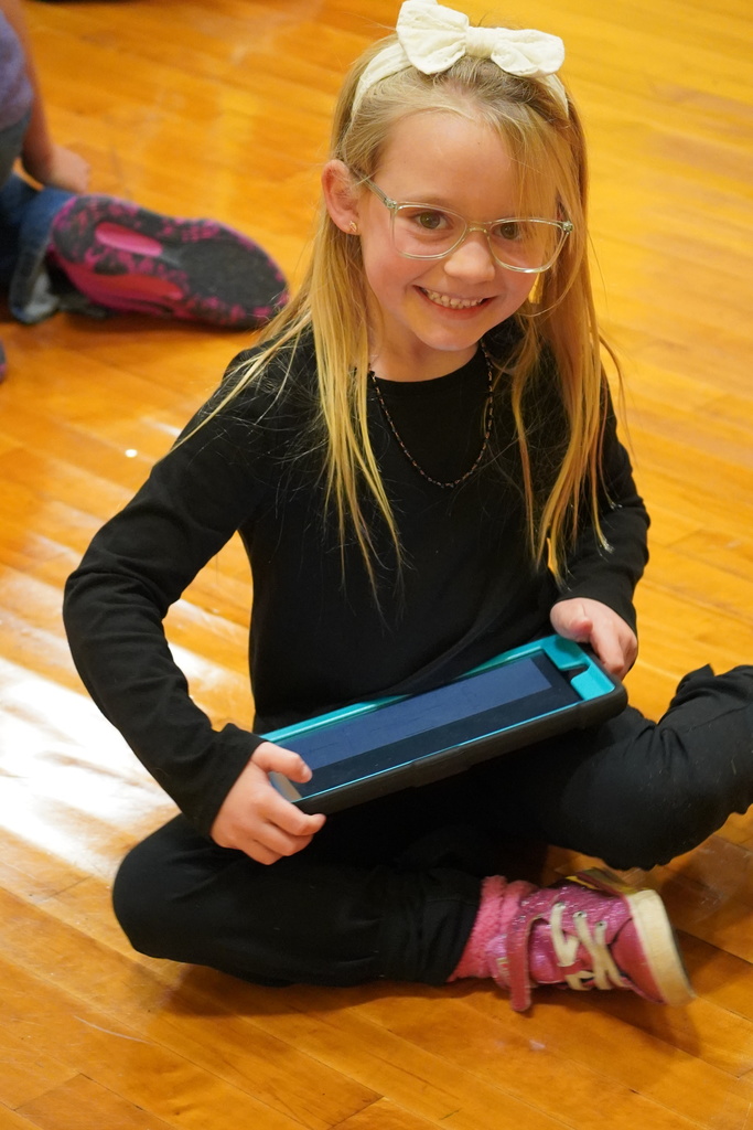 Discovery World brings a STEM class to BES.