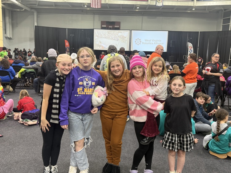 Lego league tournament pictures 