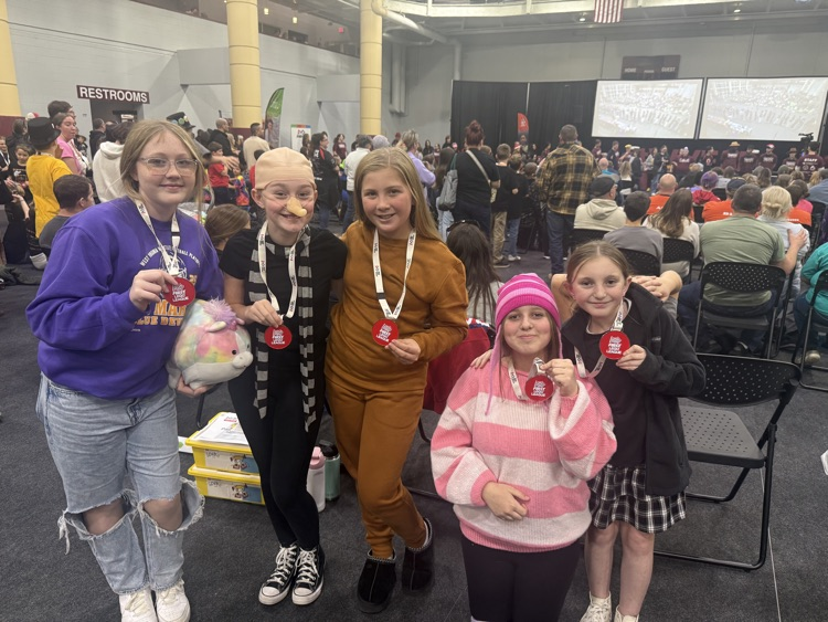 Lego league tournament pictures 