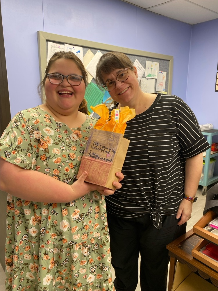 Kindness week cookie delivery, students handing out cookies to people in our community