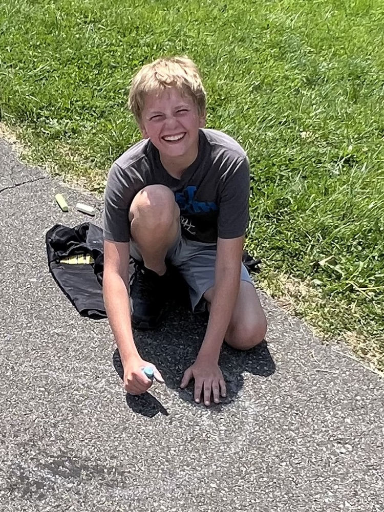 sidewalk chalk art class emoji design