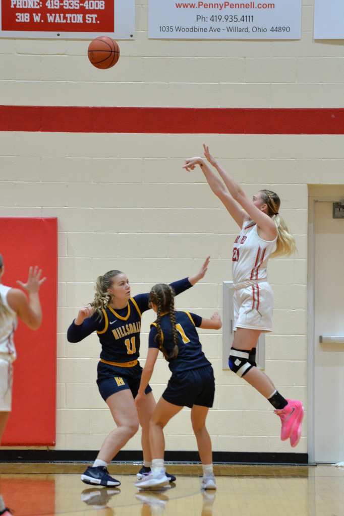 girls basketball 12-9-25