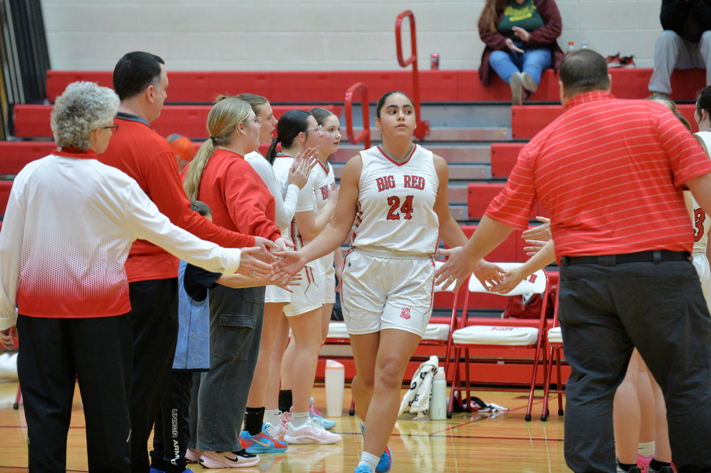 girls basketball 12-9-25