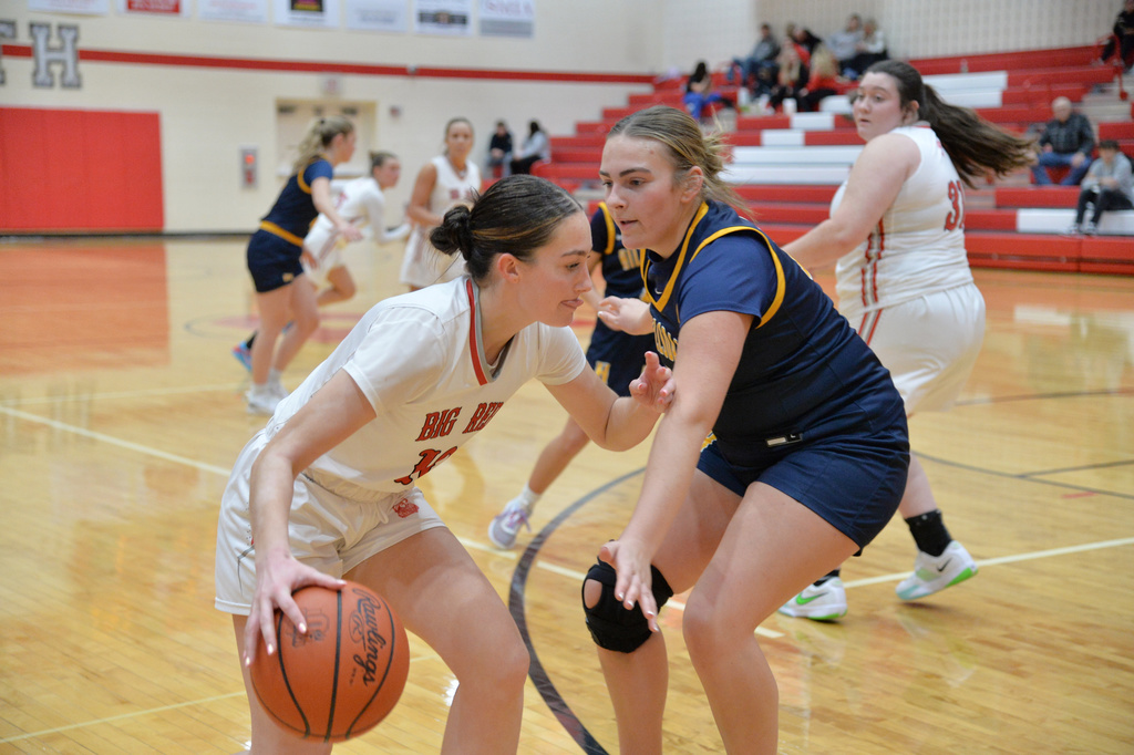 girls basketball 12-9-25