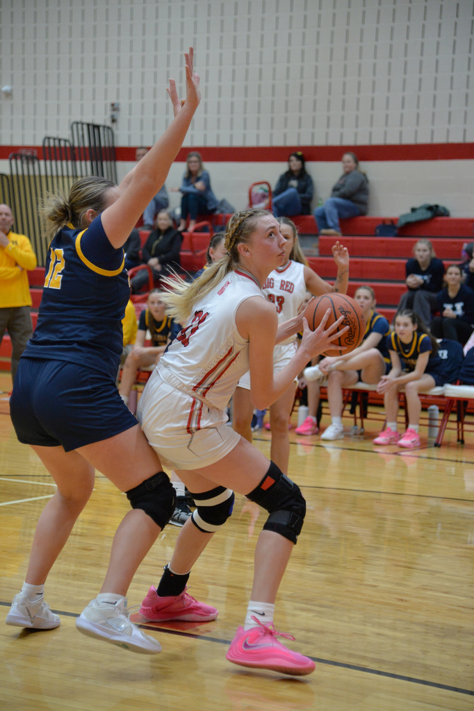 girls basketball 12-9-25