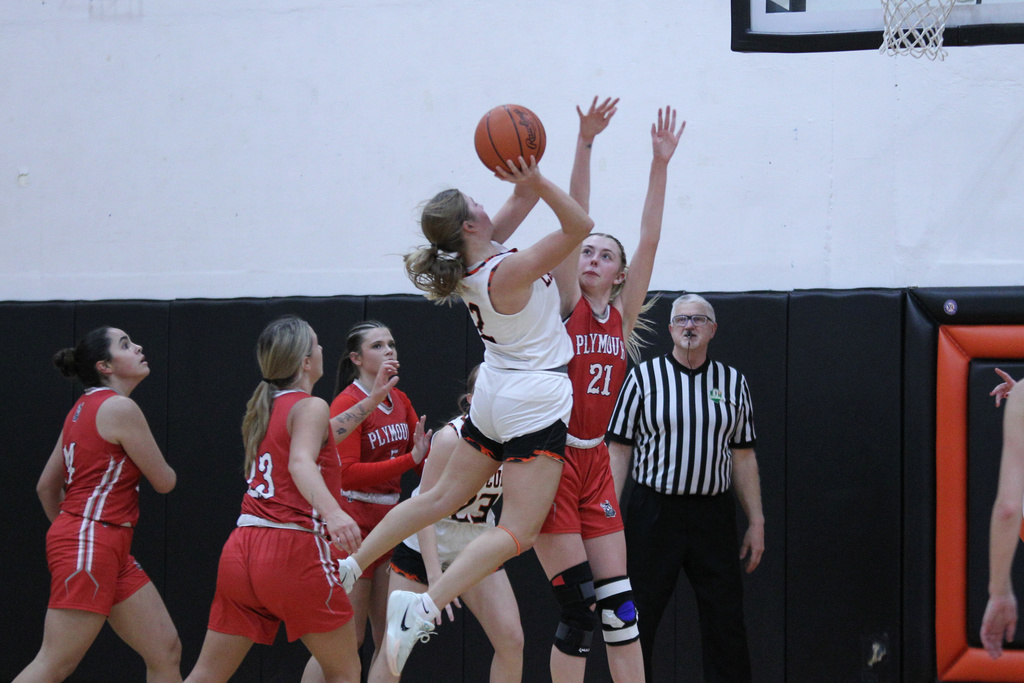 lady big red basketball 1-28-26