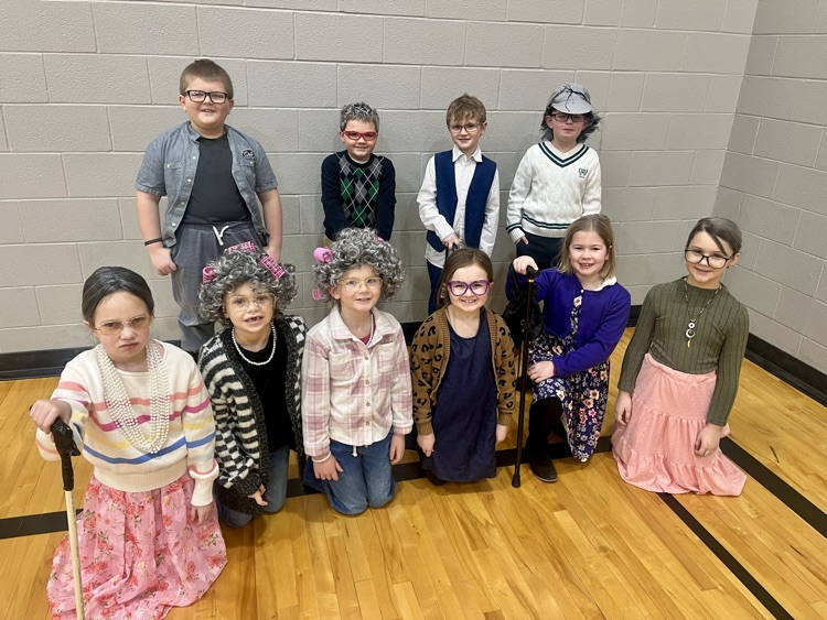 100 days of school with students 