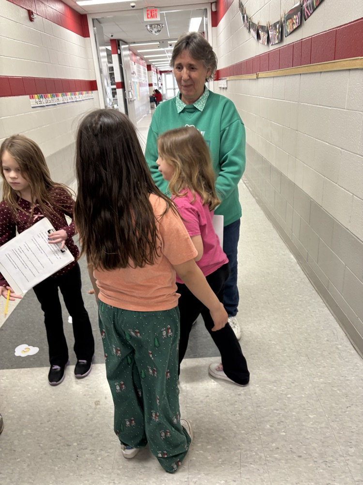 st patty day scavenger hunt