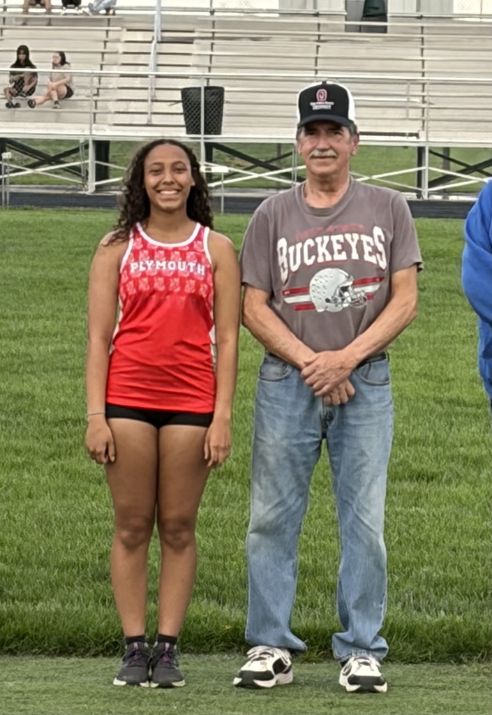 track senior 2026 with parents