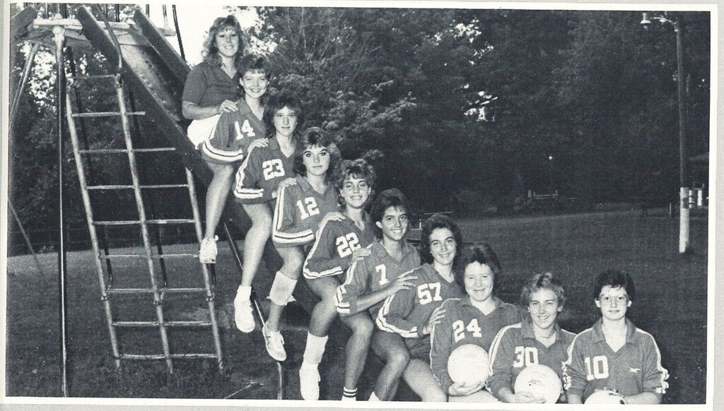 1985-1986 volleyball team